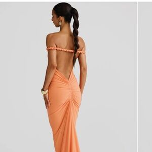 Brand New Never Worn!! Melani Maia Dress Size M Papaya Orange